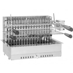 Eingebauter Grill eine Pose Forge Adour Inox mit Tournebroche