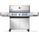 Napoleon Prestige® 665 RSIB SIZZLE ZONE™ 7-burner gas barbecue with 1 rear